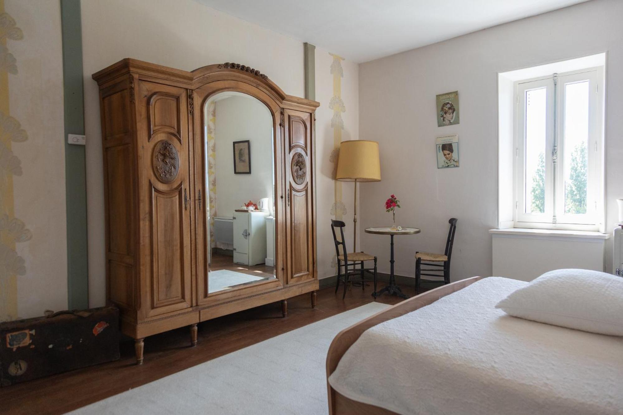 فندق Le Domaine Du Meunier Mortagne-sur-Gironde المظهر الخارجي الصورة